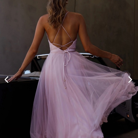 Dress - Picture 3 of 3